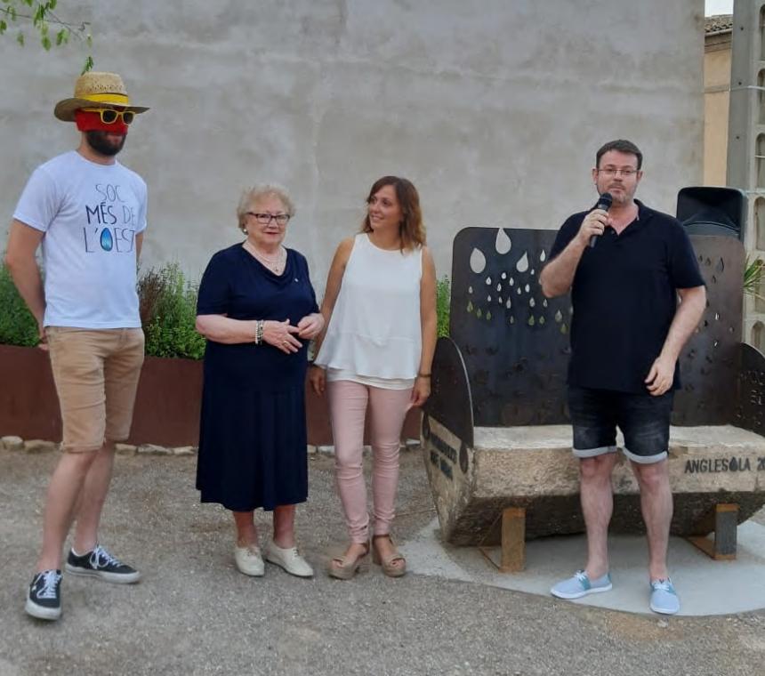 MONUMENT ALS DONANTS DE SANG D'ANGLESOLA (URGELL)